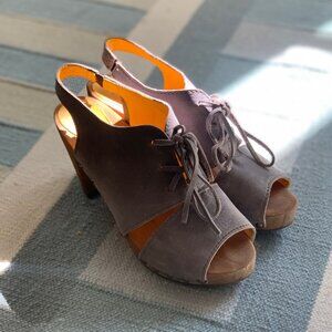 Sanita Stone Spica Plateau Nubuck + Wood Sandal 38